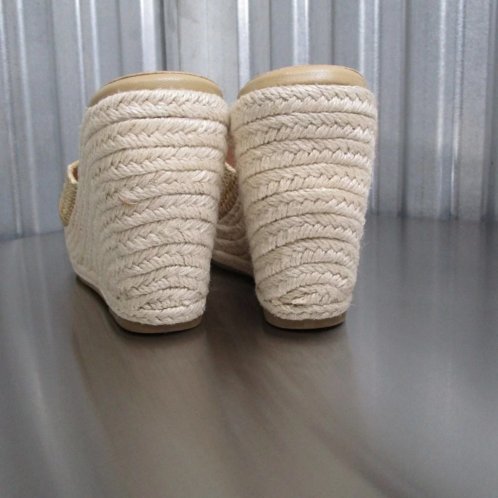Coutgo Woven Straw Espadrille Wedge Sandals Gold Accent Tan Platform Slides 7.5